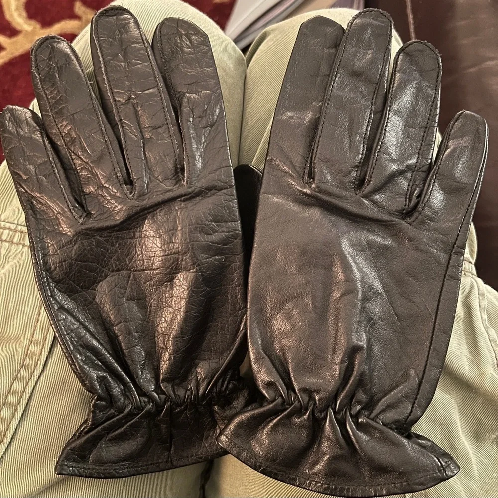 FIRST Women’s Unlined Black Leather Driving Gloves Size Medium=7.5